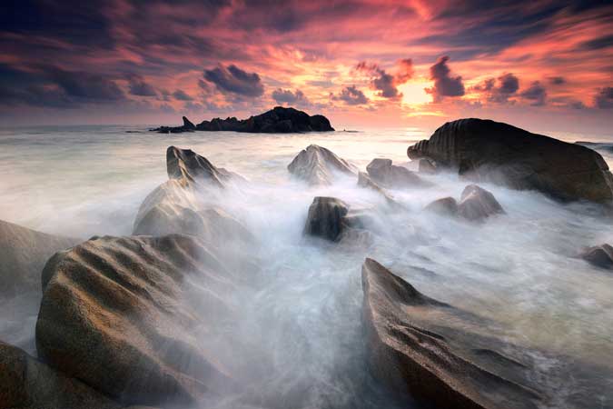 AImprove Your Seascape Photos Instantly