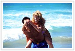 NYIP - Couple on the Beach