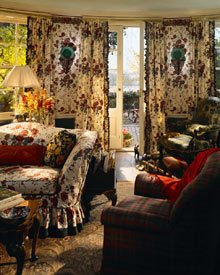How to Photograph Interiors