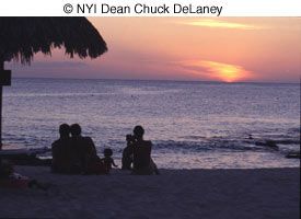 © Chuck DeLaney © Chuck DeLaney